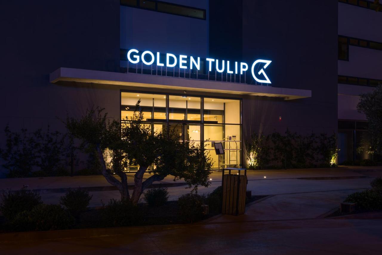 ホテル Golden Tulip Porto-Vecchio エクステリア 写真