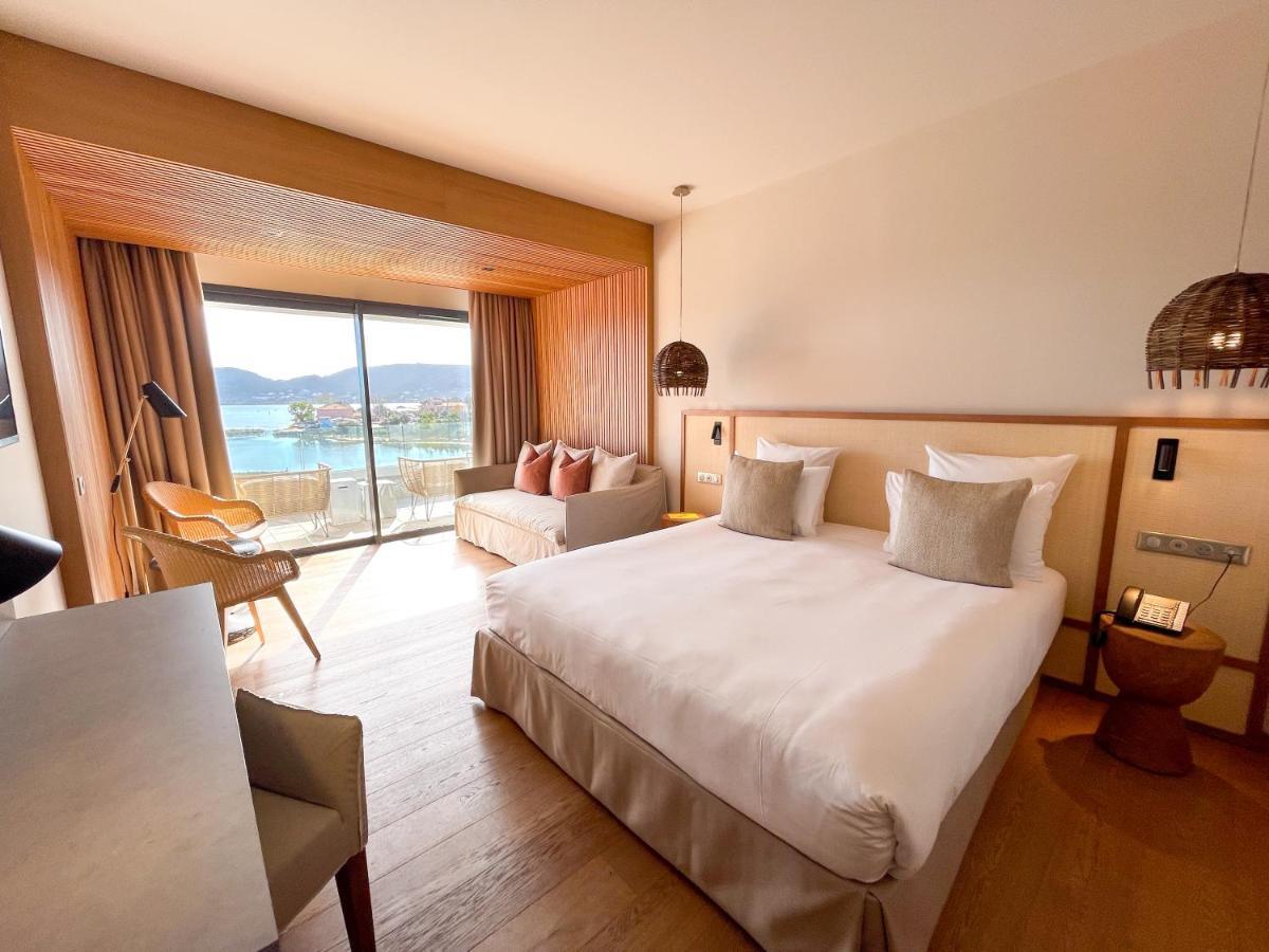 ホテル Golden Tulip Porto-Vecchio エクステリア 写真